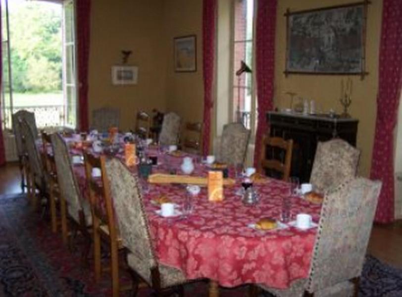 Chateau Des Bouffards Brinon-sur-Sauldre Zewnętrze zdjęcie